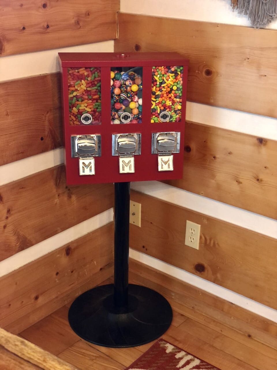 Candy machine for the kid in all of us. 