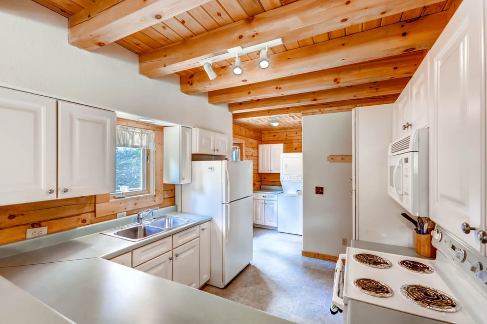 Fully stocked kitchen.