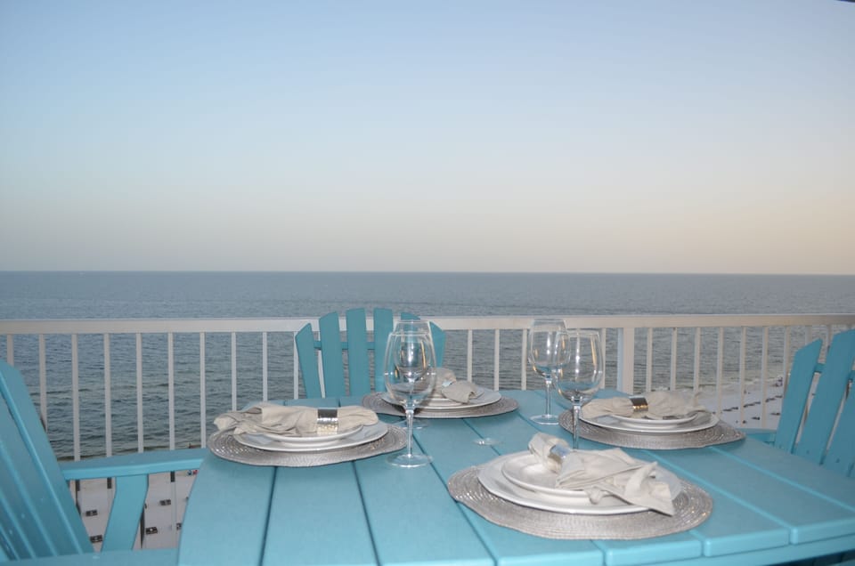 Dinner with a view! Did we mention that sunsets were included?