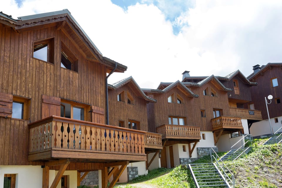 You will love to return to this rustic and classic property after a day outside.