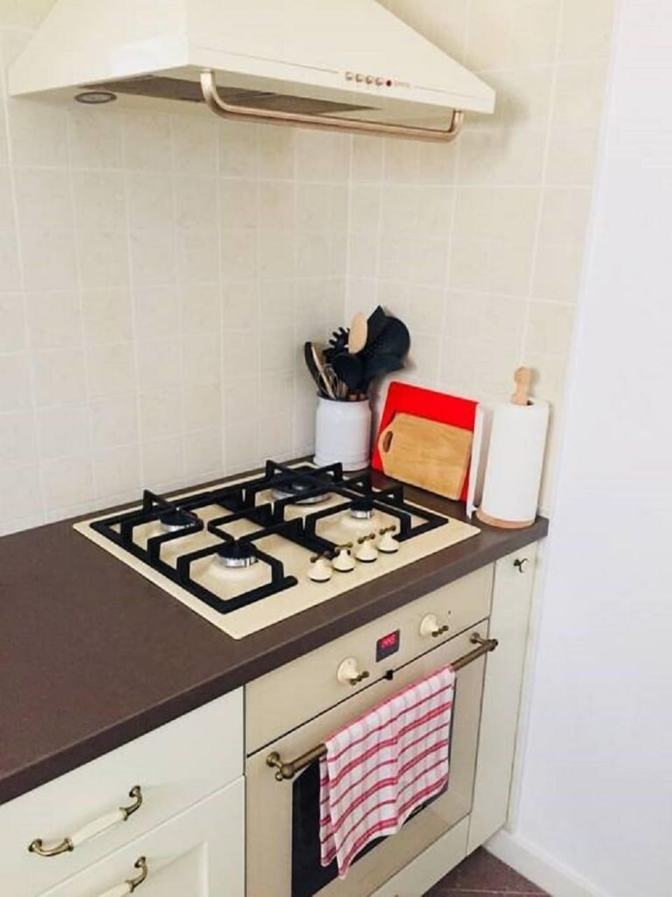 Gas stove and electric oven