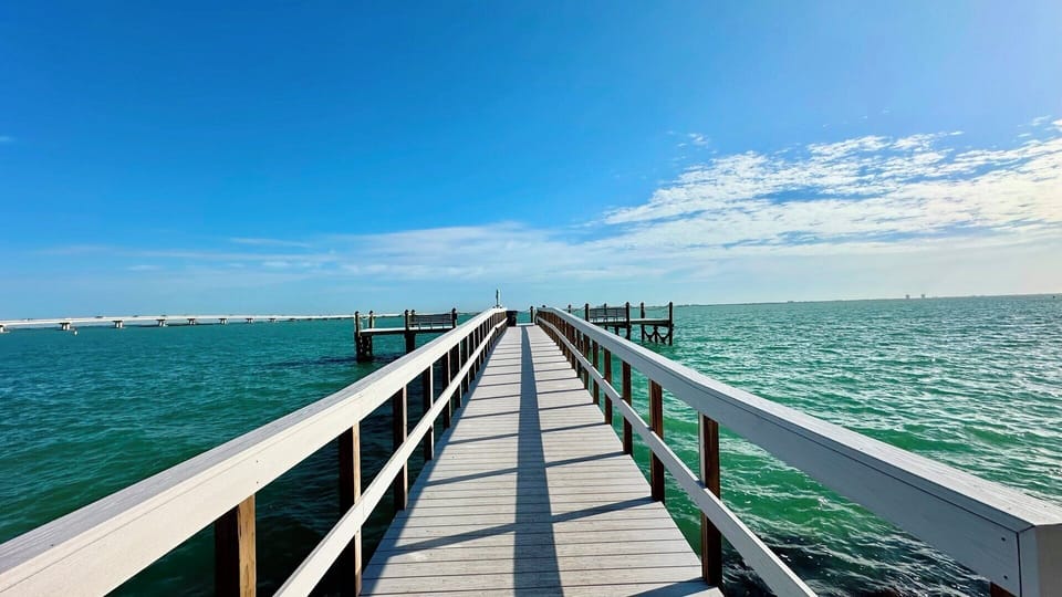 Private pier for Mariner Pointe
