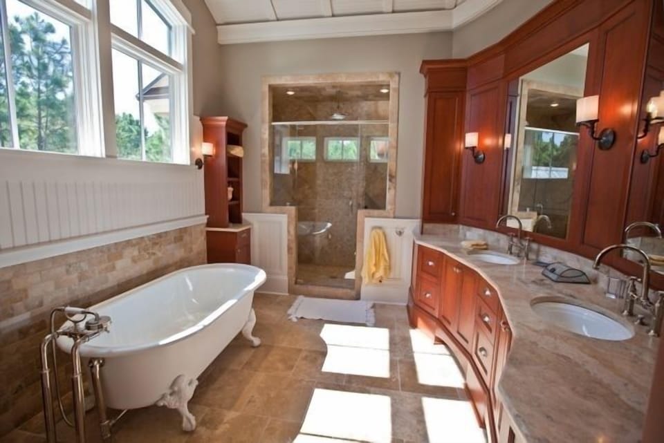 Upstairs Master Bathroom with heated tile floors