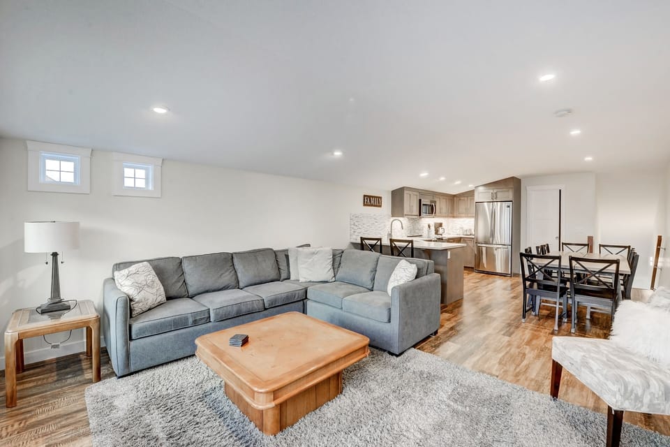 Pull out queen size bed from sectional.