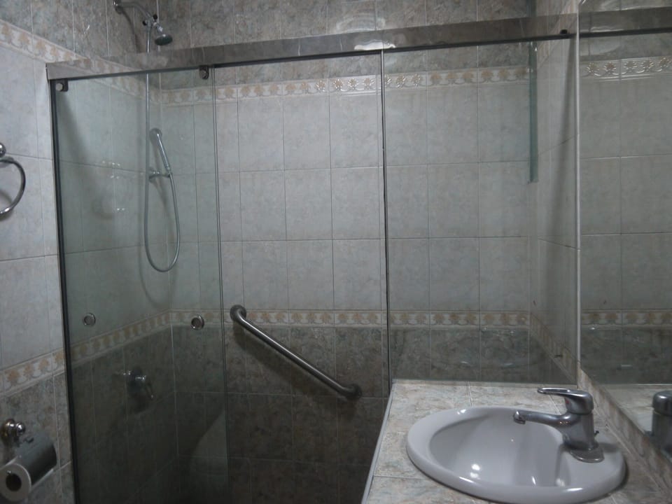 Complete bathroom; hot water.