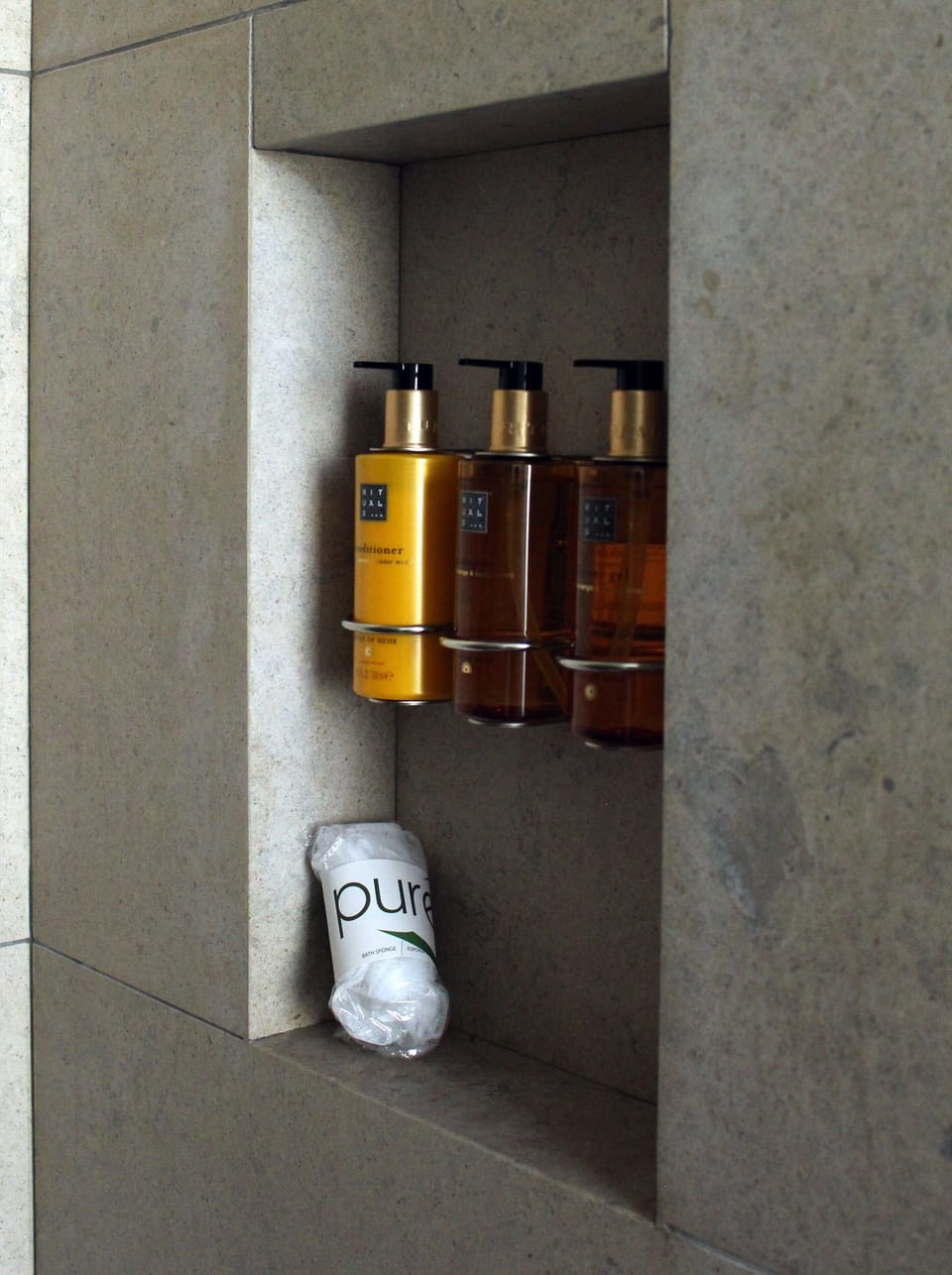 Junior Suite | Bathroom | Rainfall showerhead, free toiletries, hair dryer, bathrobes