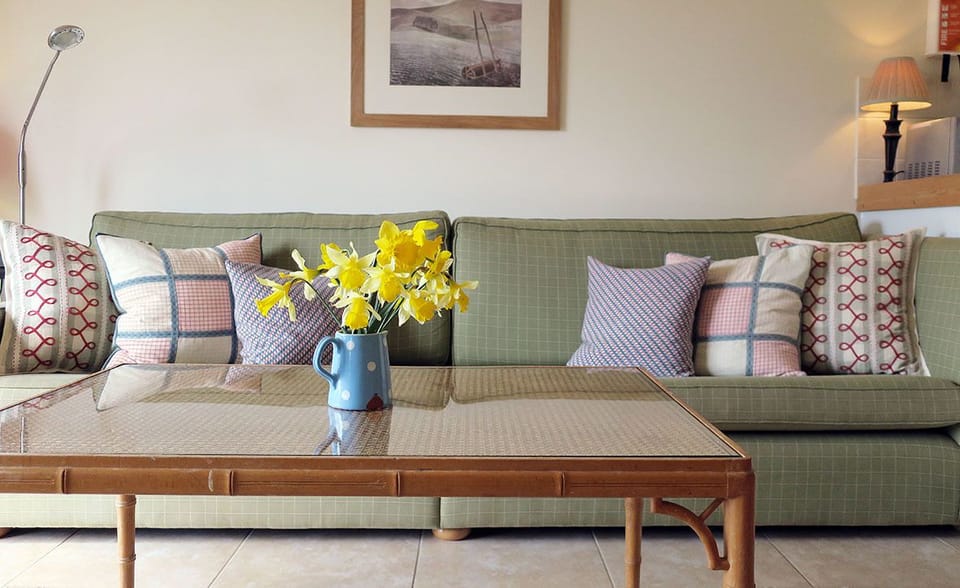 Cottage | Living area | Flat-screen TV