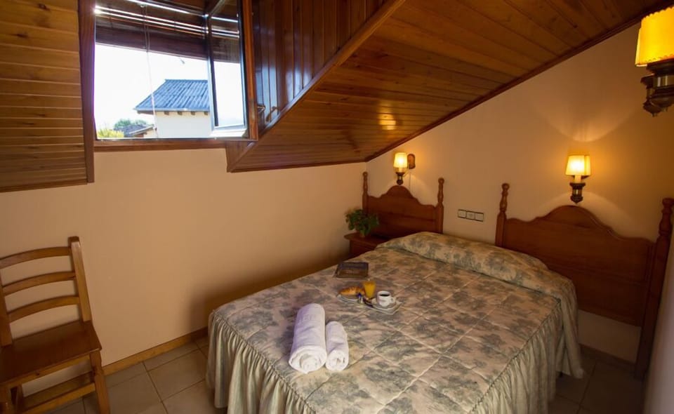 Double Room | Desk, soundproofing, bed sheets
