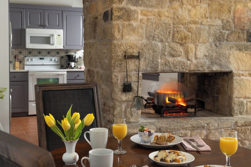 Luxury Room | In-room dining