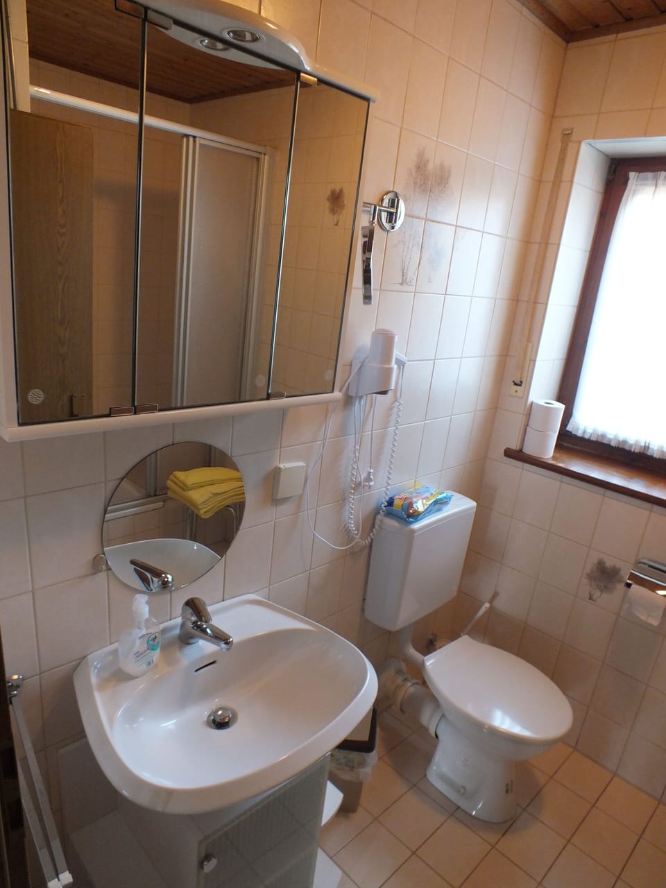 Condo, 2 Bedrooms | Bathroom | Shower, hair dryer, towels