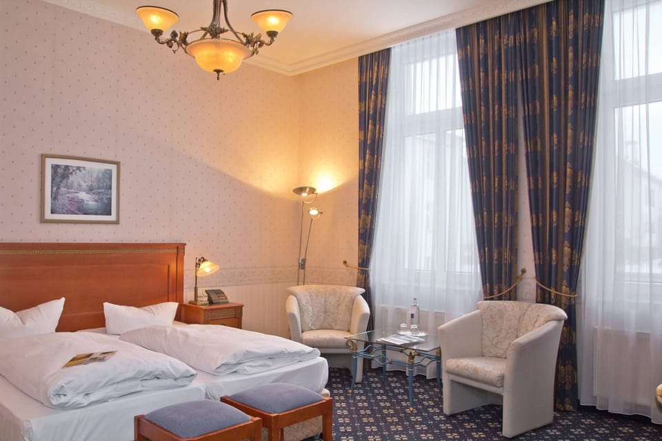 Basic Double Room, City View | Desk, free WiFi