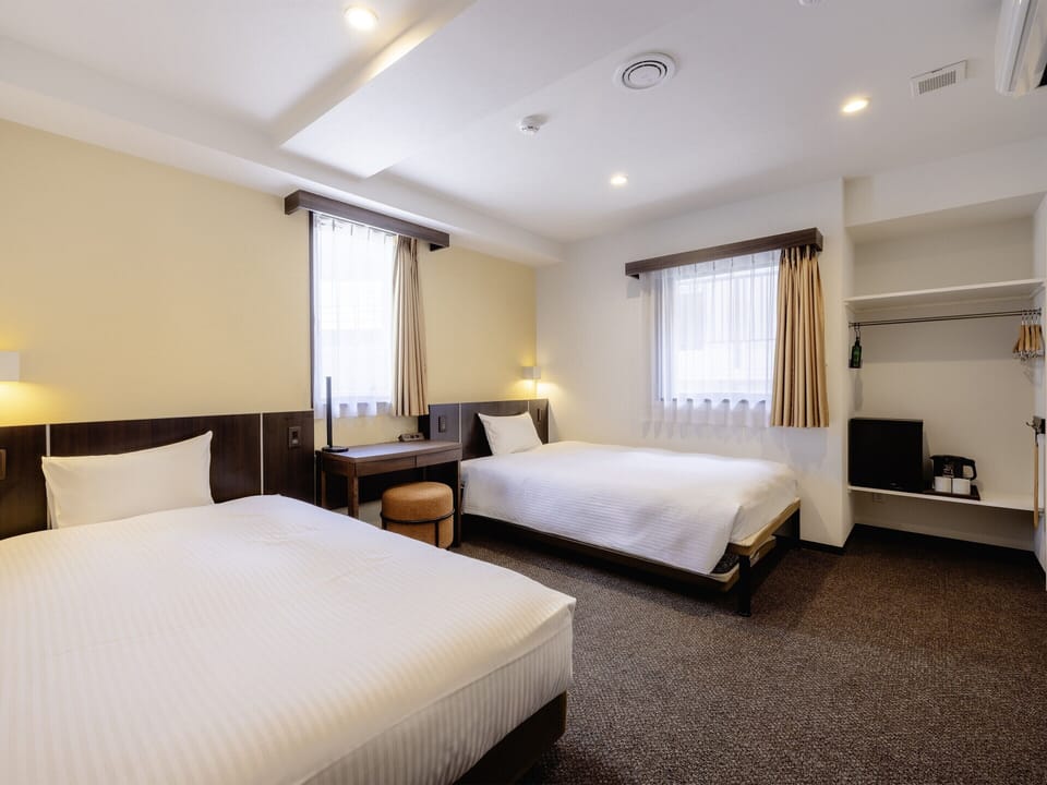 In-room safe, blackout drapes, soundproofing, free WiFi