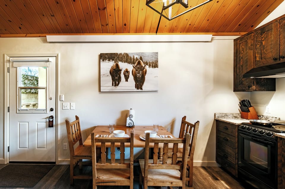Family Cottage, Multiple Beds, Non Smoking | Private kitchen | Paper towels