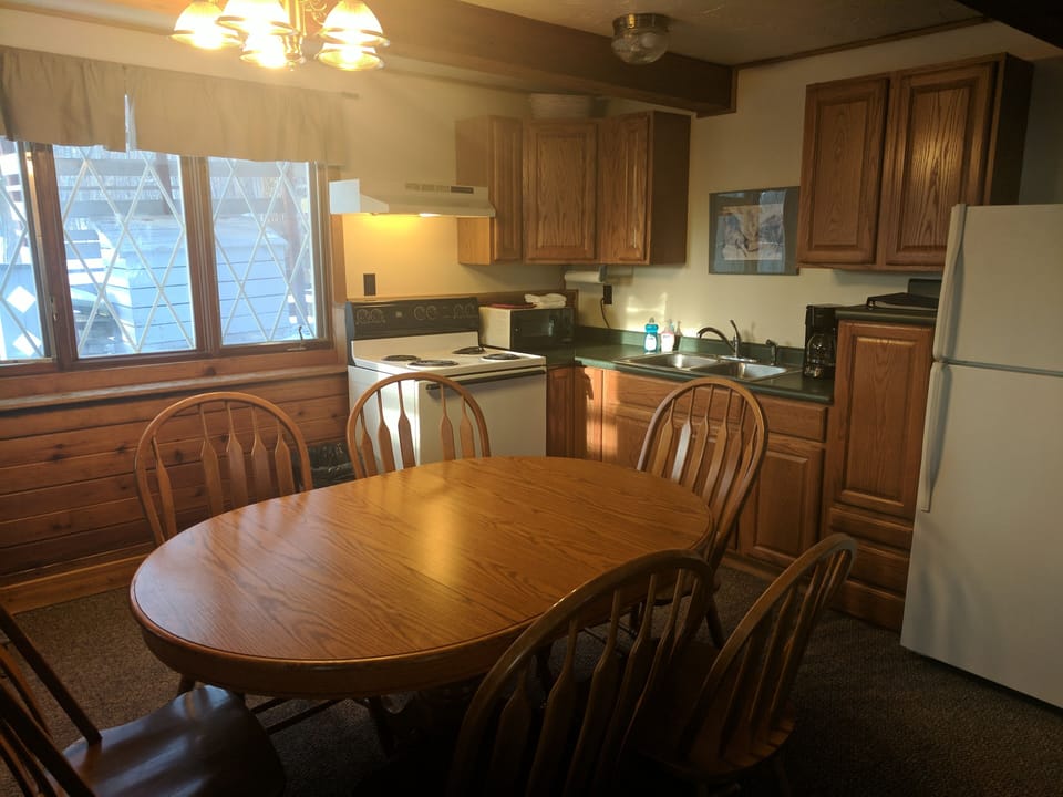 First floor kitchen(1 of 2 kitchens)