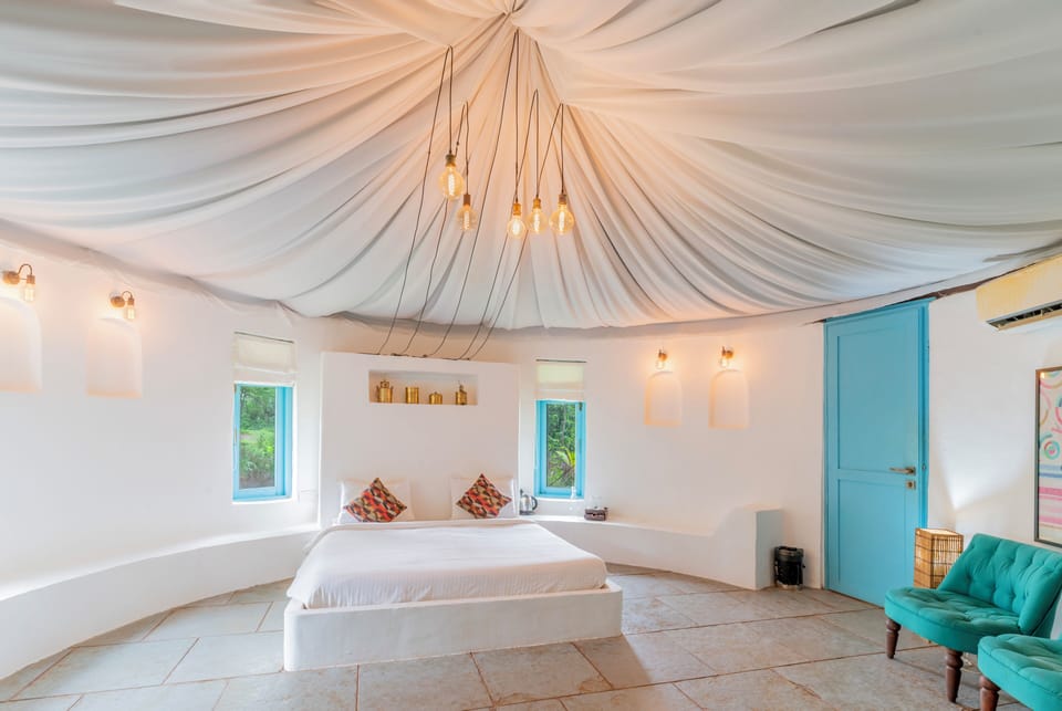 Double Room | In-room safe, individually decorated, individually furnished