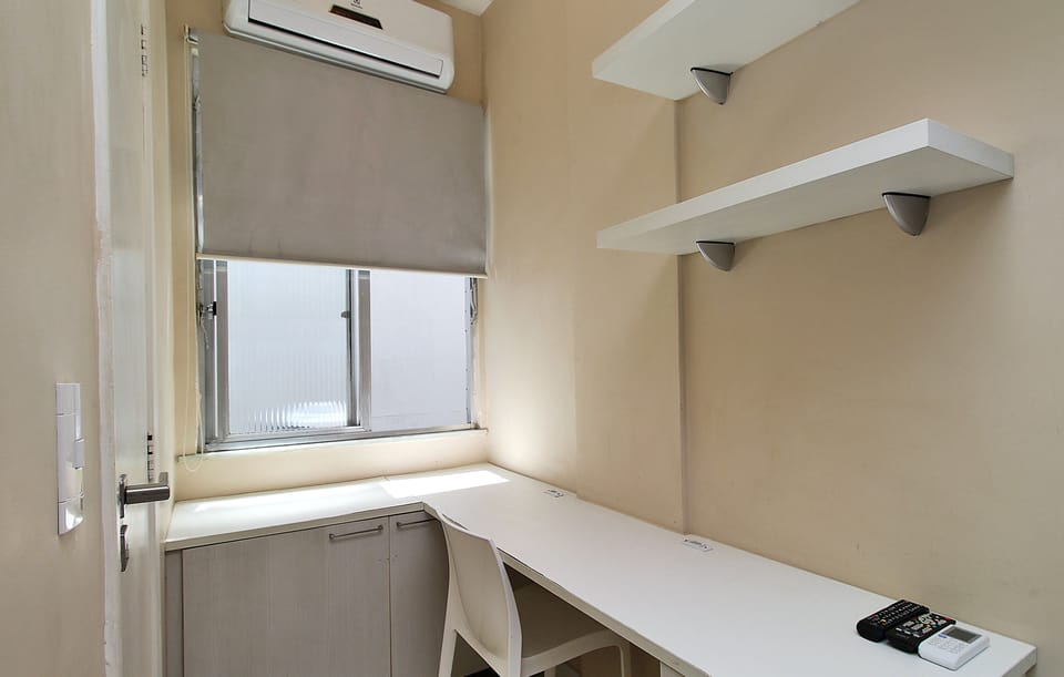 Studio, 1 Double Bed with Sofa bed, Non Smoking | Iron/ironing board, free WiFi, bed sheets