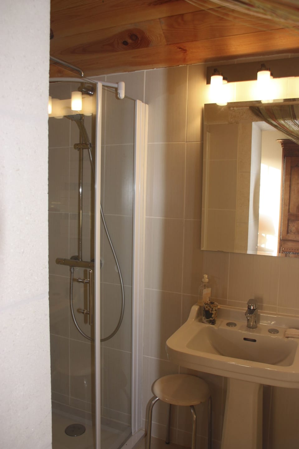 Double Room, Non Smoking, Terrace (Le Clos) | Bathroom | Free toiletries, hair dryer, towels