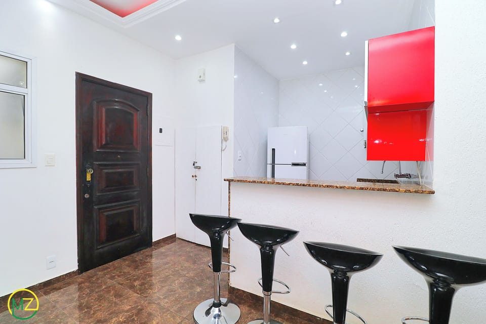 Apartment | Private kitchen | Full-size fridge, microwave, stovetop, cookware/dishes/utensils