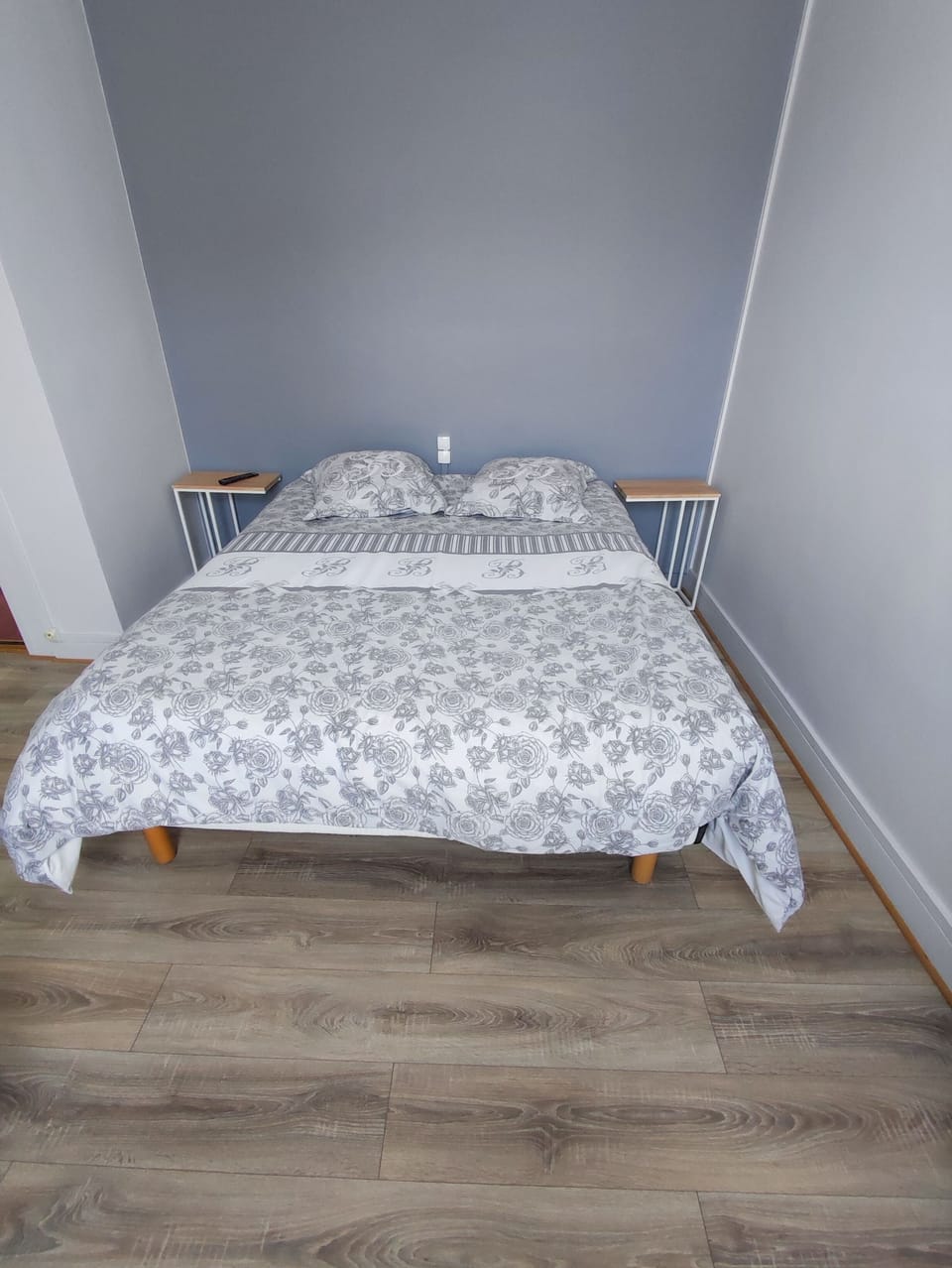 Triple Room | Free WiFi, bed sheets
