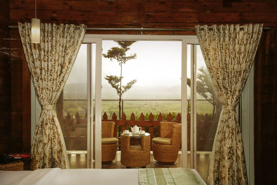 Luxury Chalet, Mountain View | In-room safe, iron/ironing board, free WiFi, bed sheets
