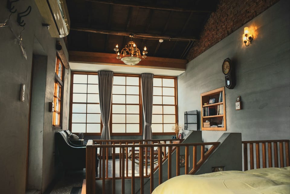 Deluxe Double Room, Bathtub | Blackout drapes, free WiFi, bed sheets
