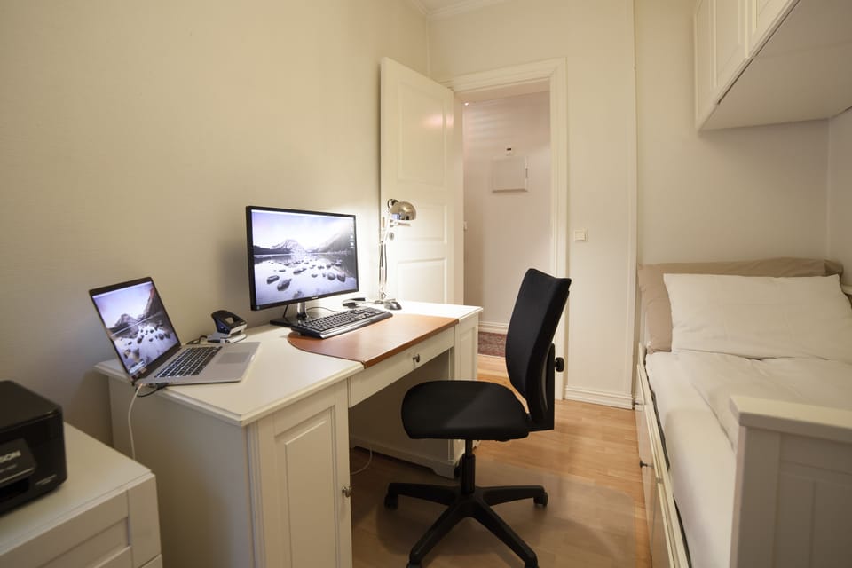 Apartment, Non Smoking | 2 bedrooms, individually decorated, individually furnished