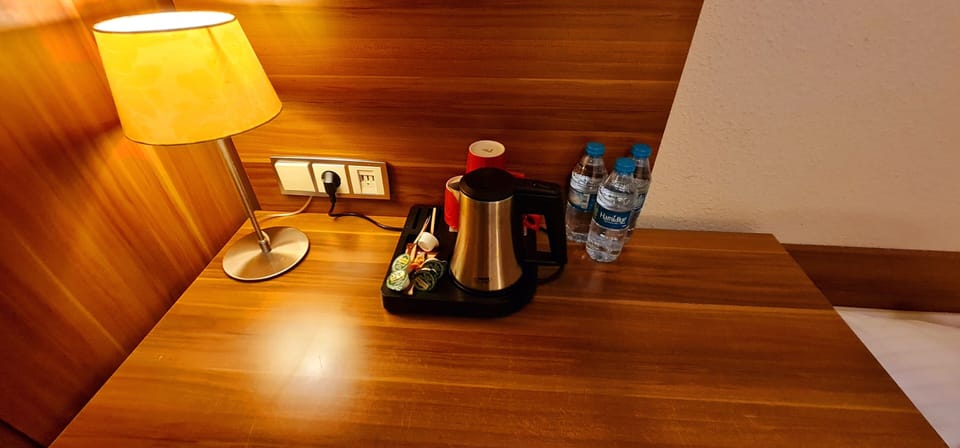 Exclusive Triple Room | Desk, laptop workspace, iron/ironing board, free WiFi