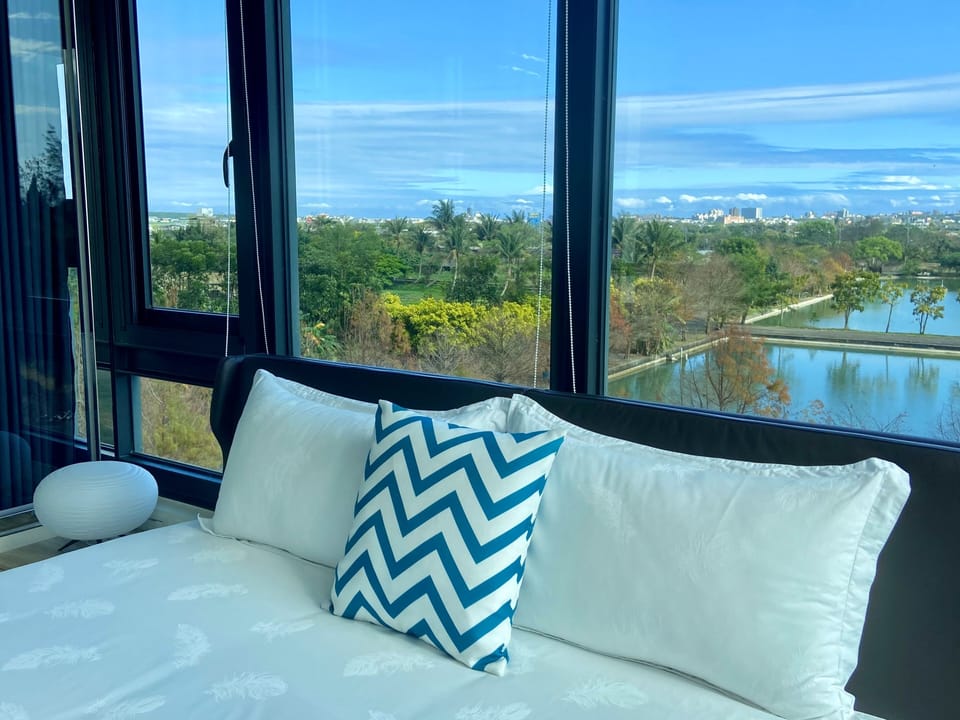 Panoramic Double Room, 1 Queen Bed, Non Smoking, Mountain View | 1 bedroom, Egyptian cotton sheets, premium bedding, memory foam beds