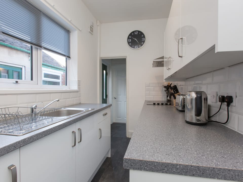 Townhouse @ 83 Edleston Road Crewe Bed and Breakfast in Crewe