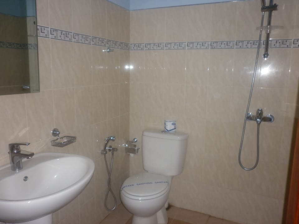 Shower, free toiletries, hair dryer, bathrobes