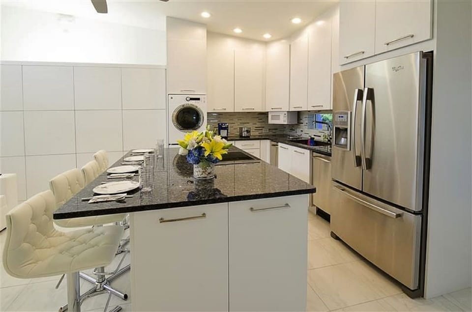Washer dryer in unit