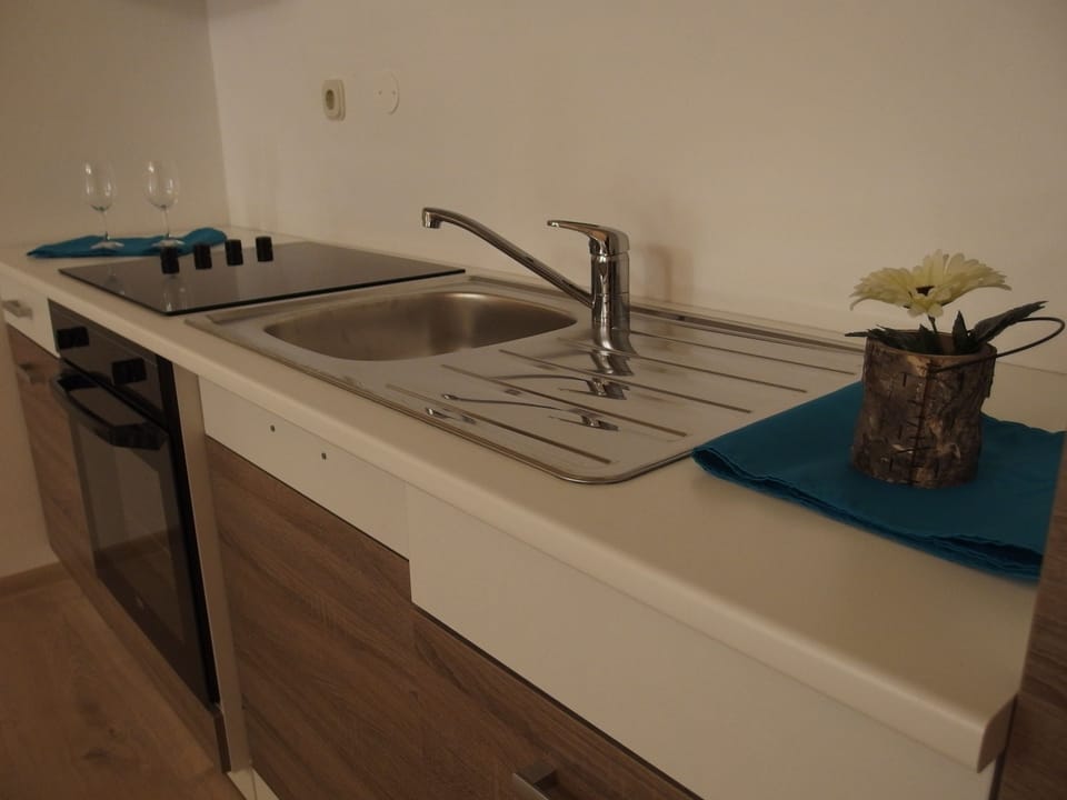 Standard Studio | Private kitchenette