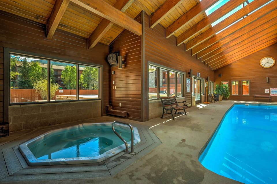Community Amenities | Hot Tub