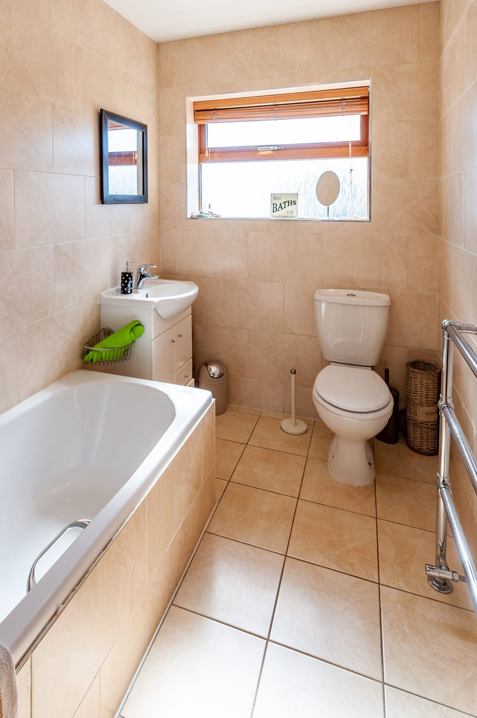 Family bathroom 