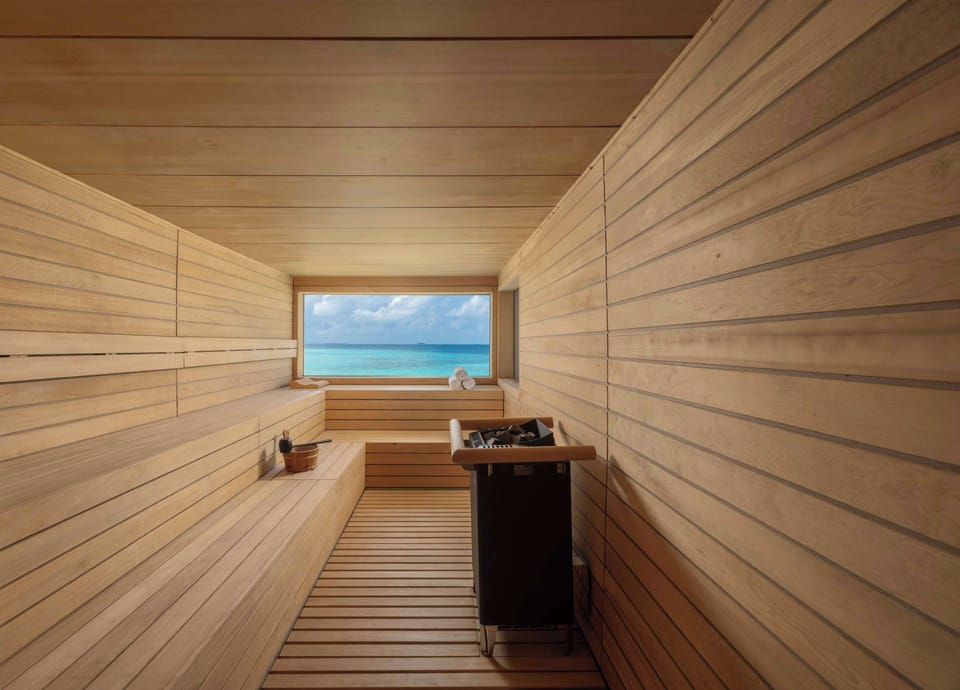 Couples treatment rooms, body treatments, aromatherapy