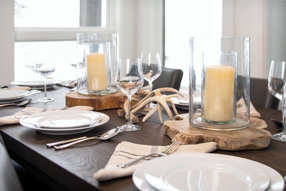 Dining details