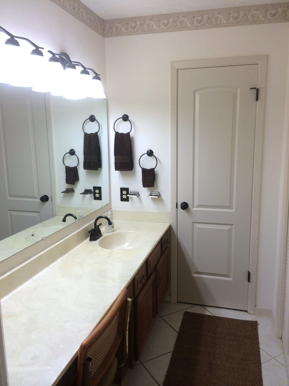 Master Bathroom!