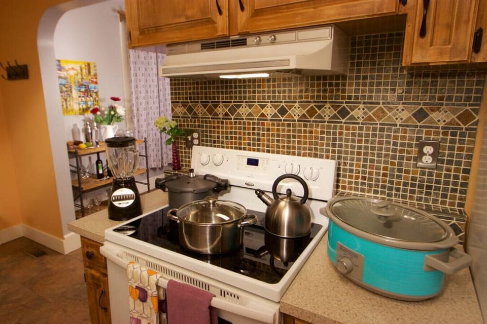 Kitchen Oven