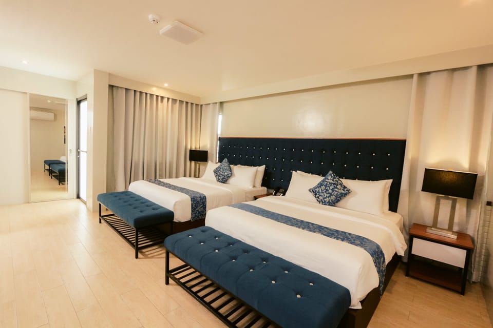 Premium Double Room | Premium bedding, in-room safe, desk, blackout drapes
