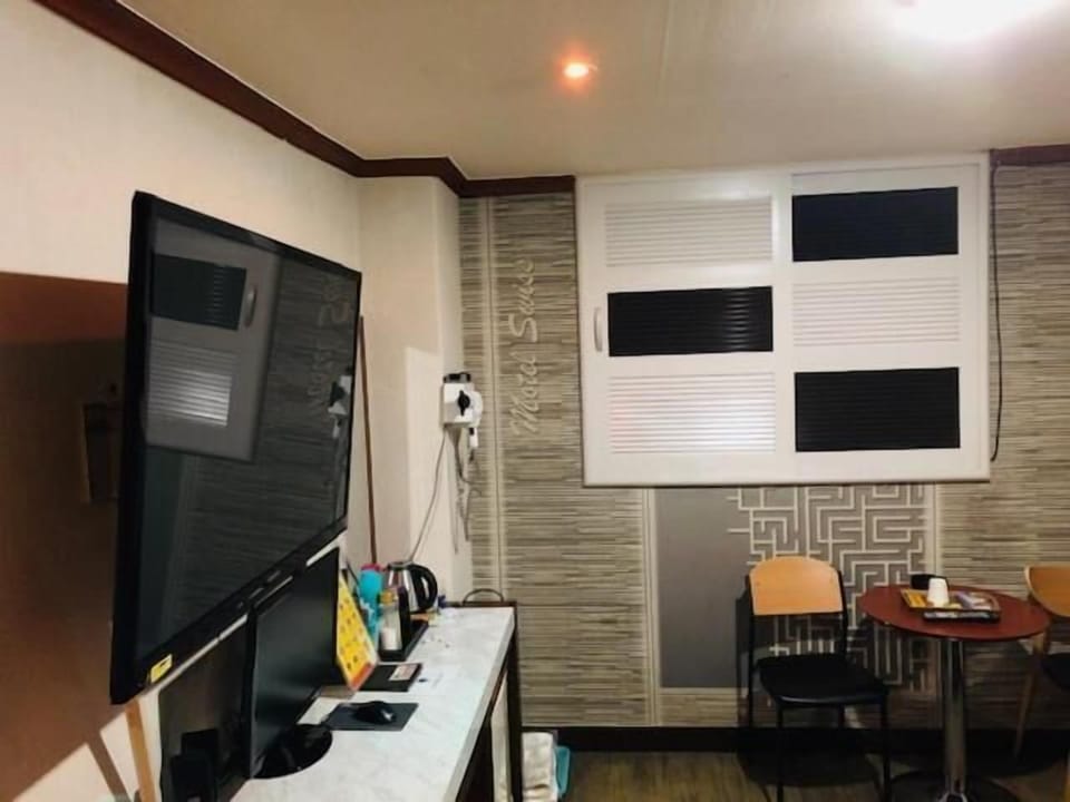 Fridge, microwave, electric kettle