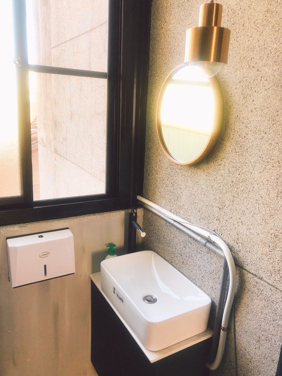 Double Room, 1 Double Bed, Non Smoking | Bathroom sink