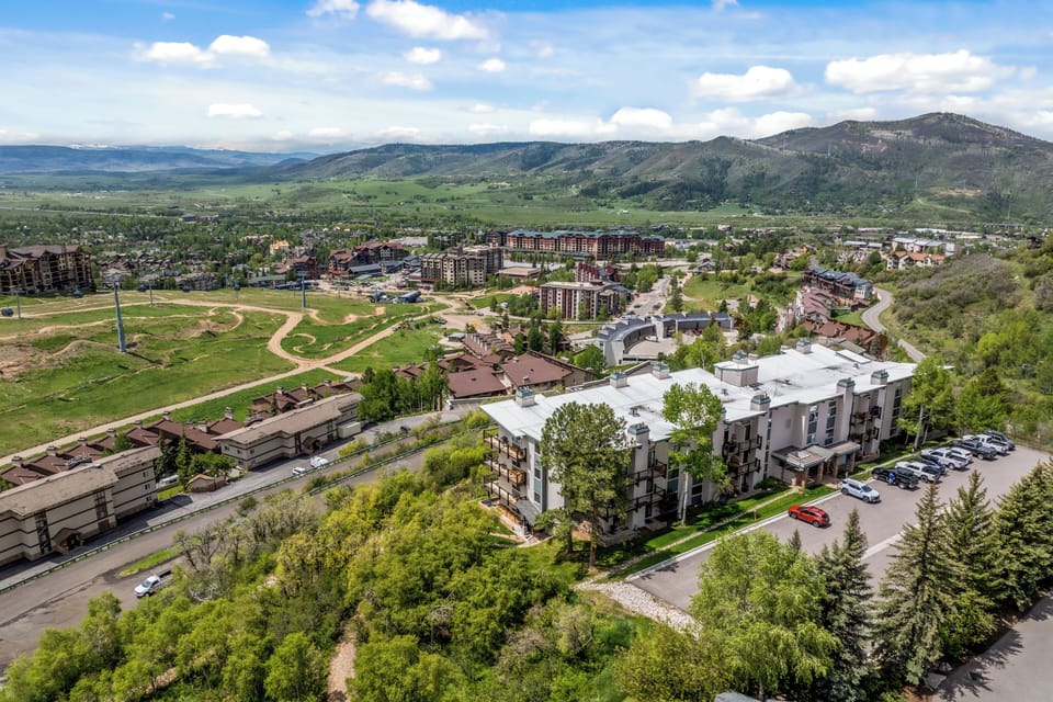 Experience the best of Steamboat from this scenic slope-side retreat