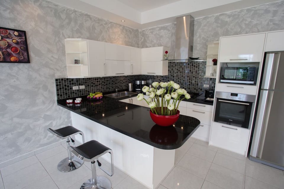 5-Bedrooms Private Pool Villa | Private kitchen | Fridge, microwave, oven, stovetop