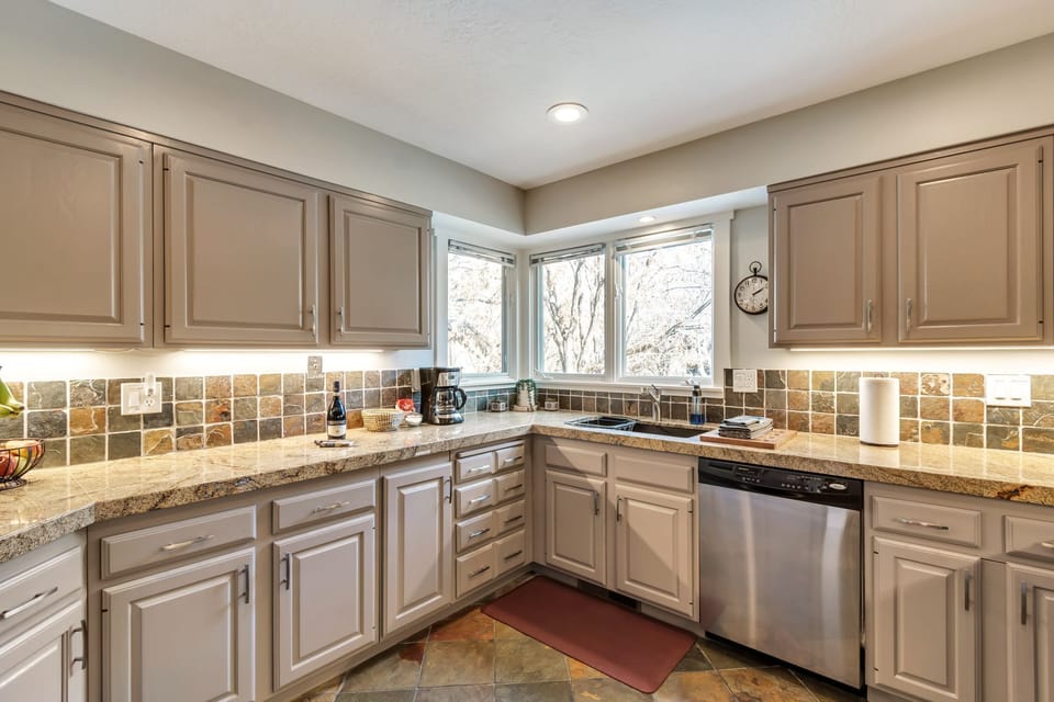 This is a chef's kitchen, and it will feel like home.
