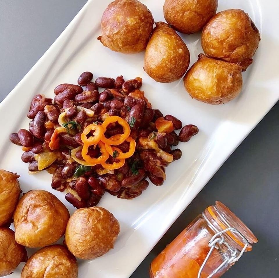 Free daily local cuisine breakfast