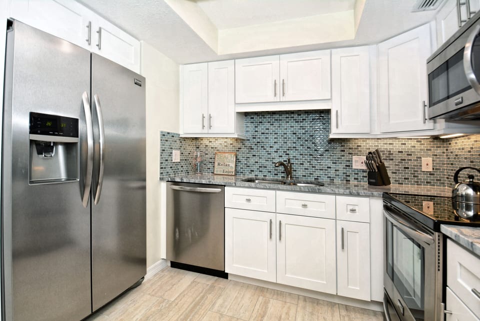 Brand new renovated kitchen. New stainless  appliances, cabinets fully stocked 