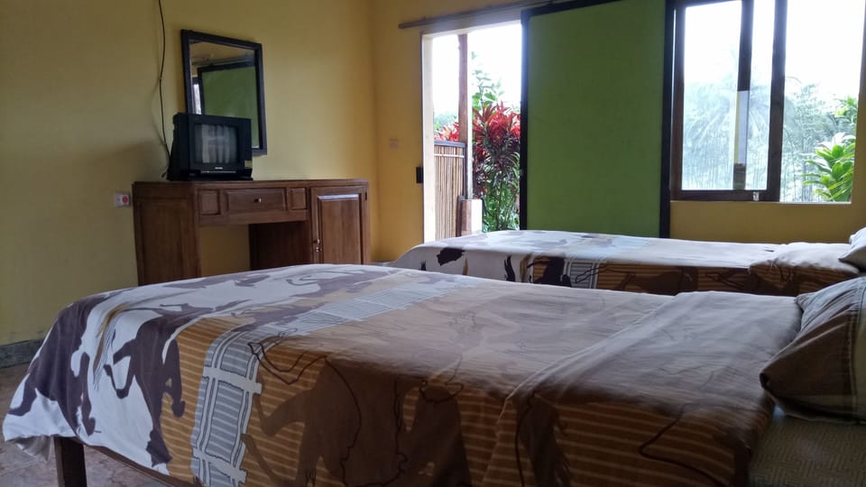 Standard Twin Room, 2 Twin Beds, Smoking | Room amenity