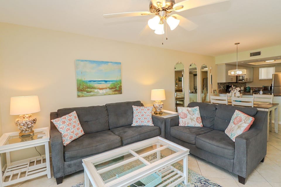 St. Augustine Beach Rentals Living Room