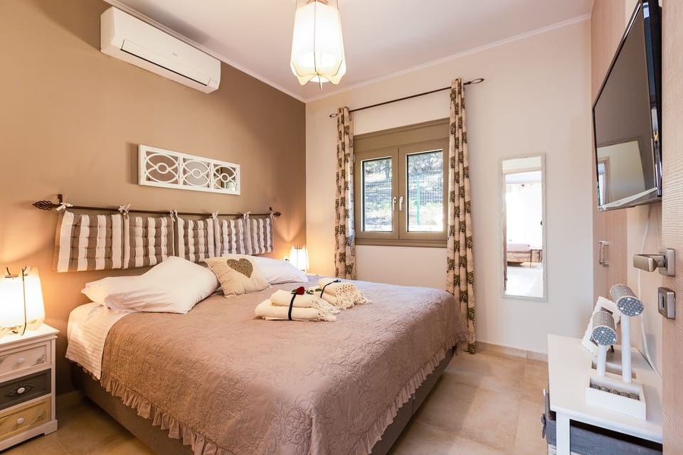 Family Villa, 4 Bedrooms, Private Pool | 4 bedrooms, in-room safe, iron/ironing board, free cribs/infant beds