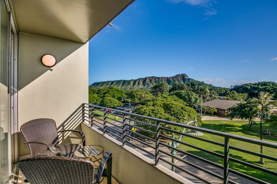 Private Lanai